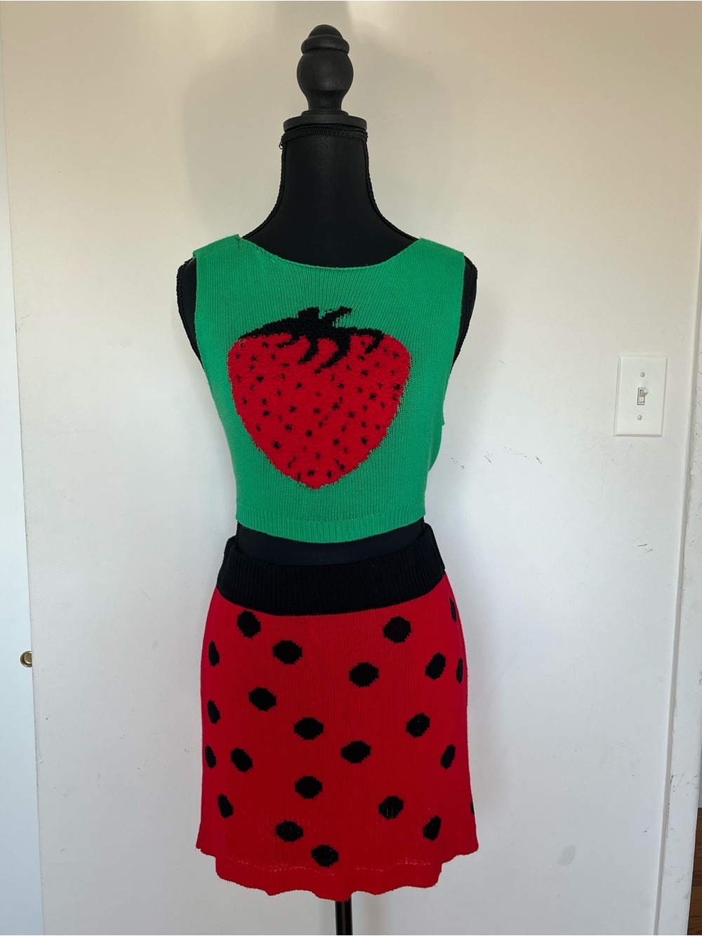 SHEIN Curve Strawberry Knit 2 Piece Skirt Set 1XL Y2K 🍓